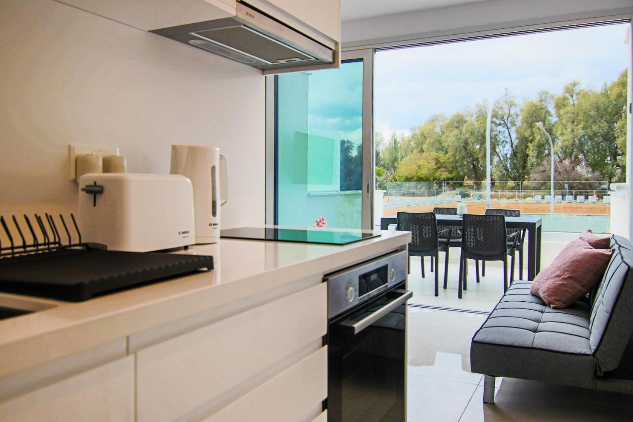 Phaedrus Living - Seaside Luxury Flat Harbour 109 *